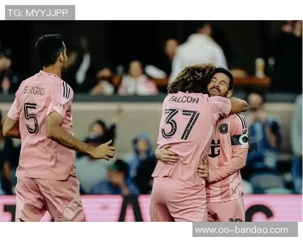 梅西精彩助攻阿尔巴破门球队2-0领先展现默契配合